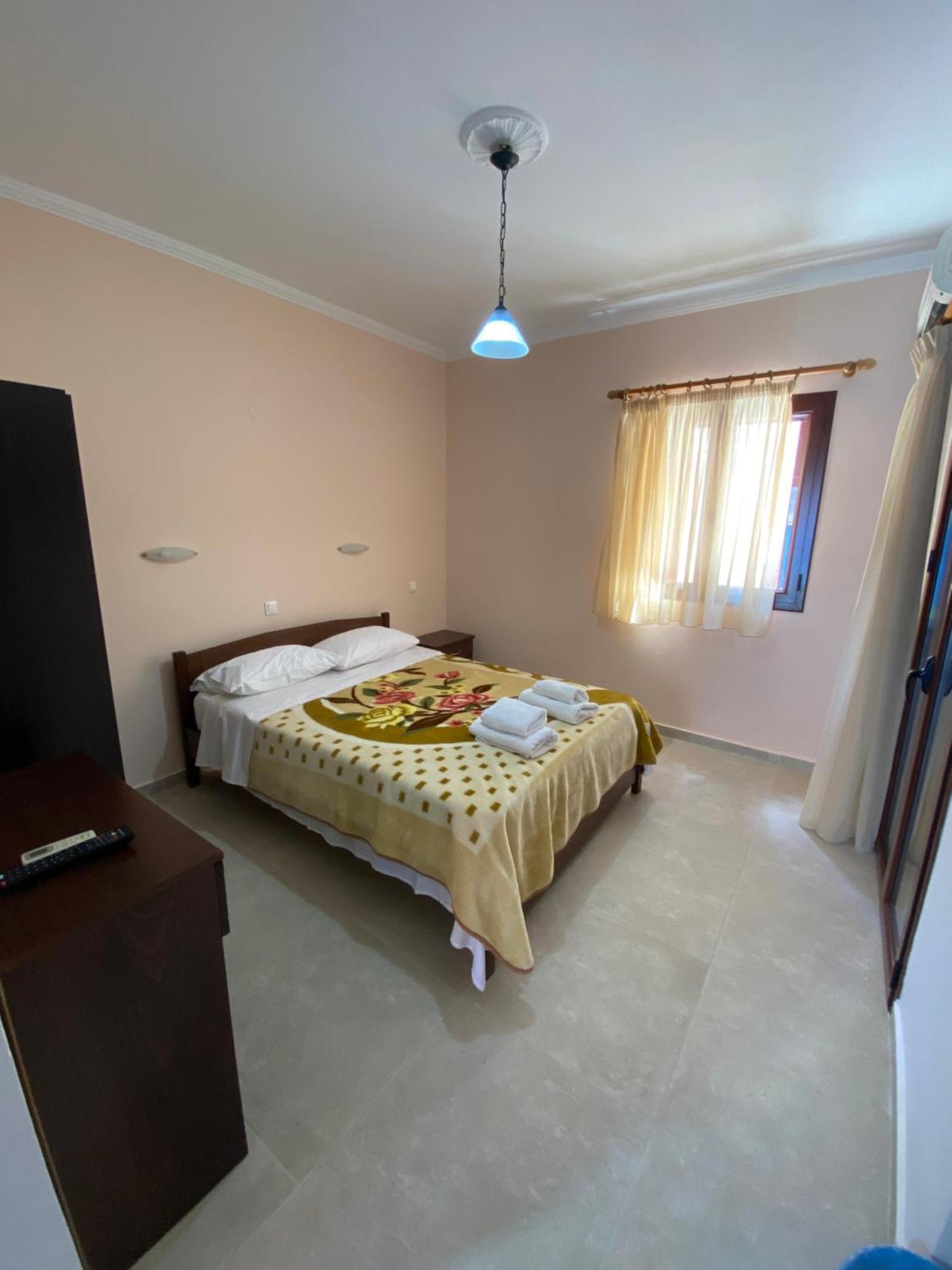 Studios&apartments Thomas * Vasiliki (Lefkada)